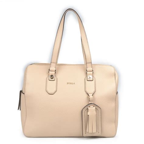 furla outlet online.